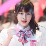 <b>최예나</b> 얼굴 특징이 뭐야 ?