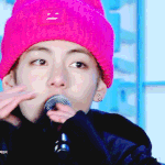 뉴스 ➖ 뷔(V), 지하철에서 <b>포착</b> "너무 좋았어요"…새로운...