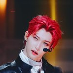 <b>무대</b>위와 <b>밖</b>에서 갭차이