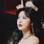 실물을 봐야 찐이라는 <b>여</b><b>돌</b>