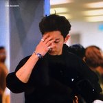 <b>와중</b>에 다른 멤버들은 너무 잘생겨서