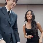 [모두드루와] 인스타 난리난 화사 지코.<b>gif</b>