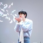 [SKZ] 현진이 뭐 <b>불때</b>마다 입 3자 되는거 귀여움 ㅋㅋ