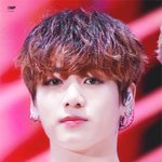 얼굴이 맑음이 그 <b>자체</b>인 <b>남</b><b>돌</b>