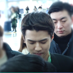 EXO 세훈 <b>출국</b>길 존잘 잘 다녀와 ^^