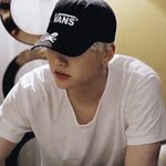 새학기에 이 사진 프<b>사해</b>놓는애 어떰