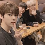 김우석 <b>최병찬</b> 김민규 셀카!