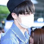 랭킹 뉴스 ➖ 방탄소년단 진 '<b>캠퍼스</b>에 있었으면 하는 멋진 선배'