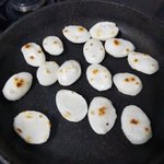 <b>떡국</b>떡 구워먹으면 개맛있는데