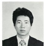진지하게 젊은 시절 노무현 닮았는데 어떡함?