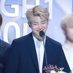 천사의 실수라는 보조개 <b>미소</b>