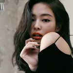 제니 <b>이런</b> <b>머리</b> 너무 잘어울려