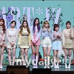 <b>엠넷</b> "아이즈원 2월 활동재개, 아무 잘못 없는 멤버들 응원해달라"...