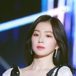 아이린이 이<b>얼굴</b>에 고닥생 <b>때</b> 조용햇다니..
