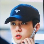 [EXO] <b>세호</b>니도 출국하는데 표정 ⊼⌔⊼ ㅋㅋㅋㅋ