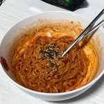 불닭은 무조건 체다치즈 넣고 전자<b>렌지</b> 1분20초