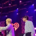 <b>정국</b> 다리 ㅋㅋ