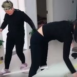 여자도 <b>점지</b>맞으면 아픈가봐??