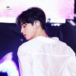 오빠들의 화이트<b>셔츠</b><b>핏</b>..^^