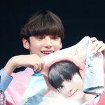 [조언부탁해] <b>회색</b>비니 ㅅㅂ 코디 어떻게 해