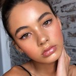 [드루와] 너네 <b>파데</b>호수 뭐임