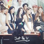근데 <b>역시</b> 얼굴은 스엠인가봐