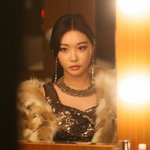 와 <b>청하</b> 이거 존 나 예쁘다