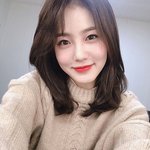 [댓글부탁해] 둘중에 얼굴 바꿀수있으면 <b>신예</b>은vs이나은