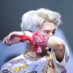 [NCT] 태용이 팔에 붕대 감았던데