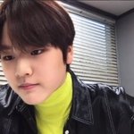 [드루와] 시리 존 나 잘 켜지지않냐