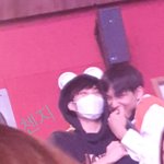 [세븐틴] 얘네 <b>다음달</b> 데뷔할것처럼 2년 살아서 그런지