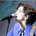 최정훈 레트로랑 너무 잘 어울린닷ㅂ