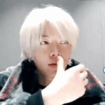 [NCT] 유타 스포 보면 타이틀 <b>리드미컬</b>한듯