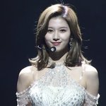 [댓글부탁해] <b>사나</b> 이 헤어스타일 이름 뭐라해야해.?