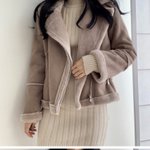 <b>이런</b> 무스탕 <b>바지</b> 뭐입어야대