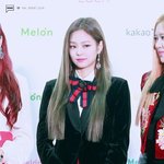 야 진심 이옷 개존예지않냐ㅠㅠㅠ