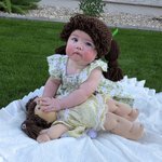 애기를 양배추 인형으로 <b>만</b><b>듬</b>!