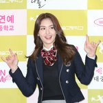 오늘자 한림예고 01년생 졸업생들.jpg