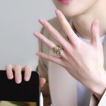 얘들아페북에 <b>학력</b>이나 졸업? 같은거 탐라애 뜨냐?