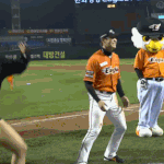 [댓글부탁해] 너네 <b>파데</b> 뭐 써??
