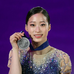 시상식 깜짝 등장한 김연아