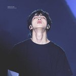 <b>목울대</b>로 사람 미치게 하는 男돌