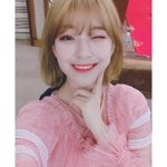 이런 머리<b>색은</b>
