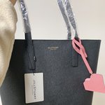 대학생 이 <b>쇼퍼</b>백 어때용?