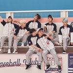 [모두드루와] 배포장지옷 입은 아이돌