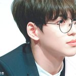 <b>조약돌</b> 마냥 땡글땡글한 남돌