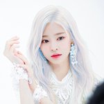 [댓글부탁해] 너넨 블러셔 어떻게 바르냐