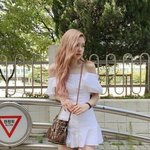 애들아 이 친구 <b>남자느낌</b>이 안나는 이유가 뭐라고생각해