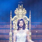 <b>사나</b> 이 머리 완전 취저인데