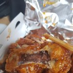 [댓글부탁해] 유명 치킨 브랜드 <b>핑킹</b>현상